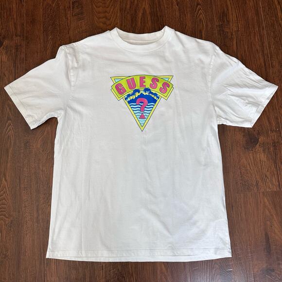 Guess Originals Classic Palm Tree Triangle T-shirt Men's S White Graphic Relaxed - Picture 11 of 12
